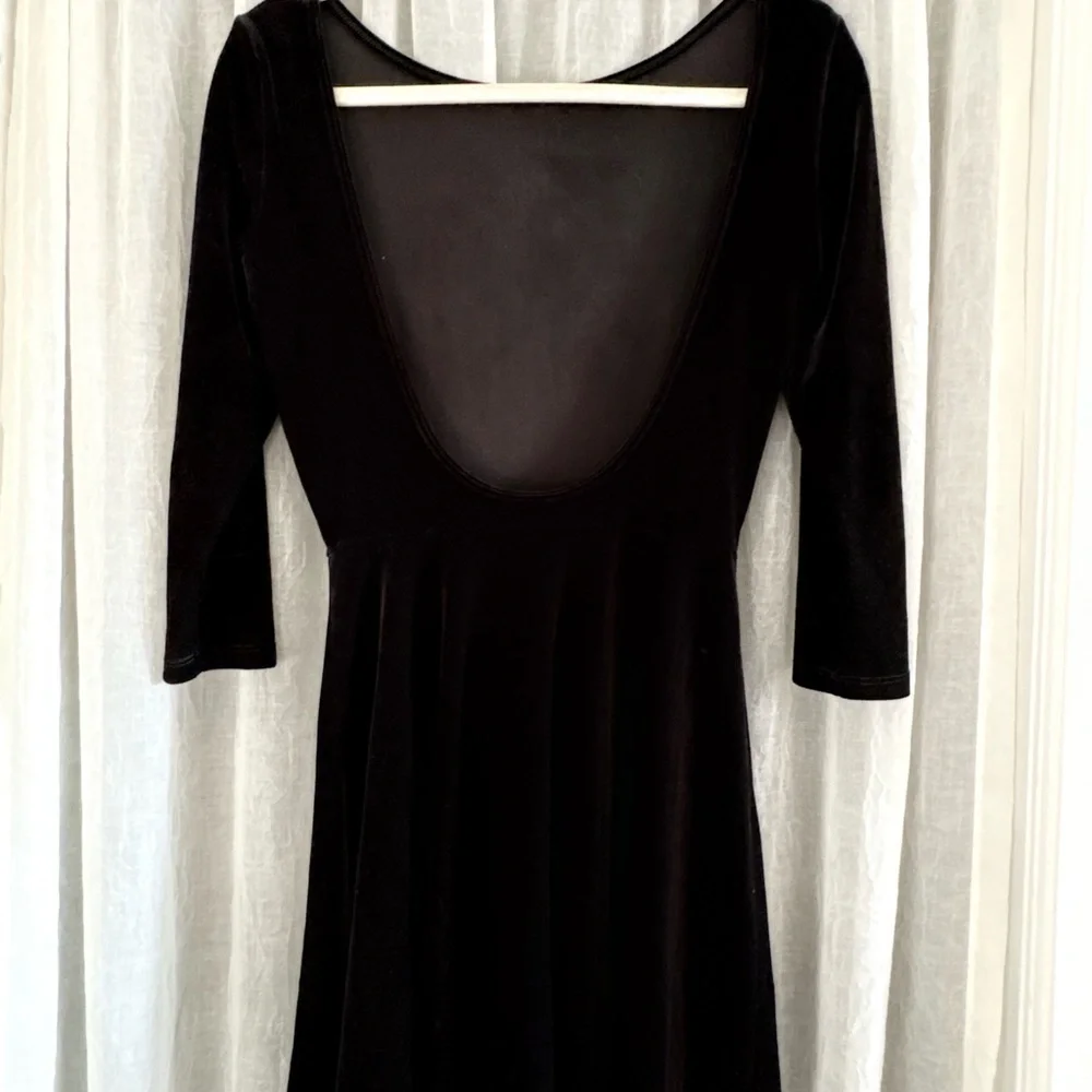 American Apparel Low Back Black Velvet Skater Dress Women Size L - Picture 3 of 7